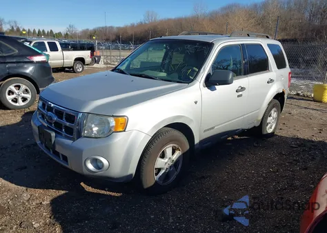 2008 Ford Escape Xlt z USA, uszkodzony, nr VIN 1FMCU941X8KA06439